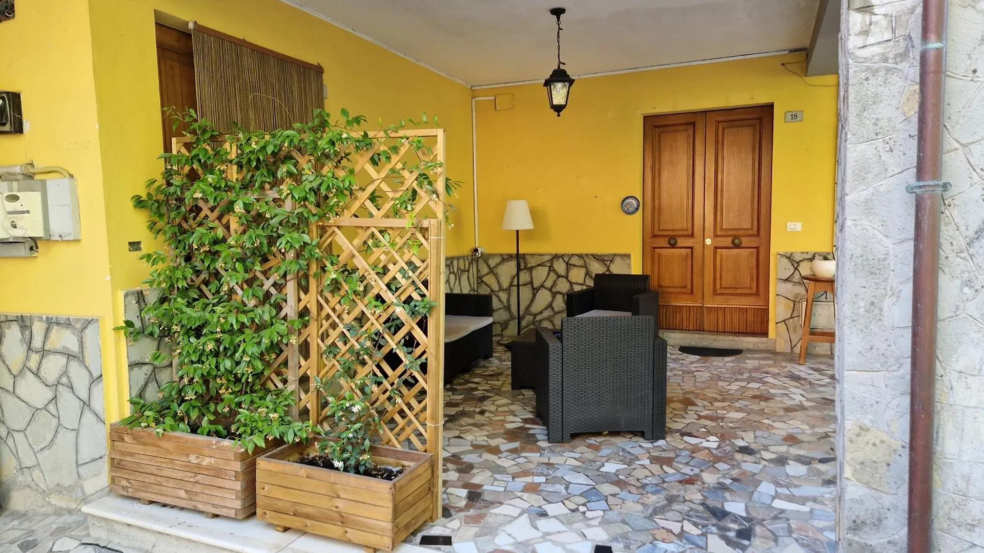 Casa Papillon contacts